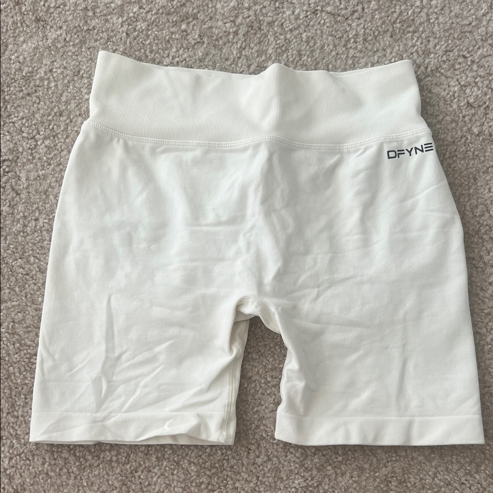 Ivory DFYNE High-Waist Women's Bike Shorts